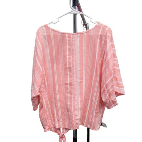 Time and tru relaxed fit short sleeve linen blend blouse - Picture 2 of 4